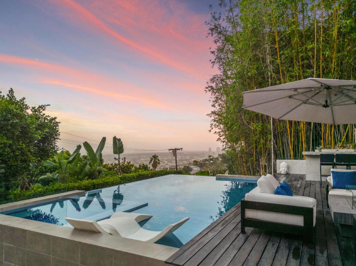 Sunset Heights Villa